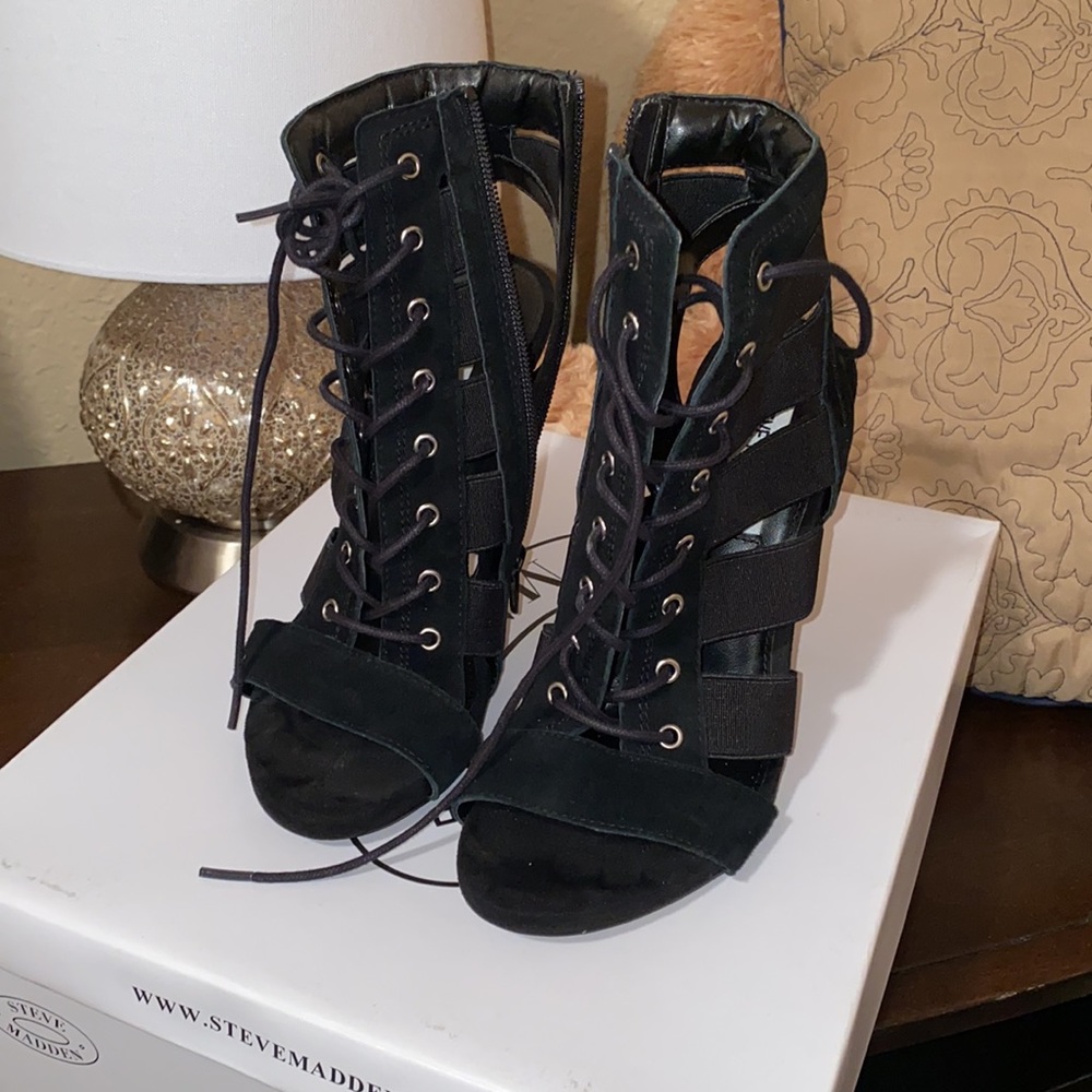 Steve Madden Sonya heels
